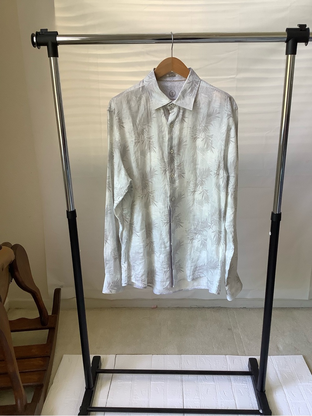 Bugatchi Men's Shaped Fit Button Down Shirt White Light Gray Palm Print Size - Picture 2 of 11